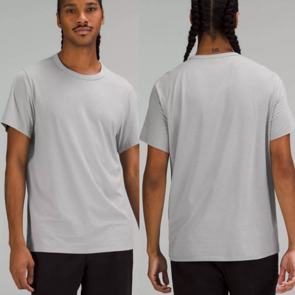Lululemon Fundamental T Silver Drop XXL